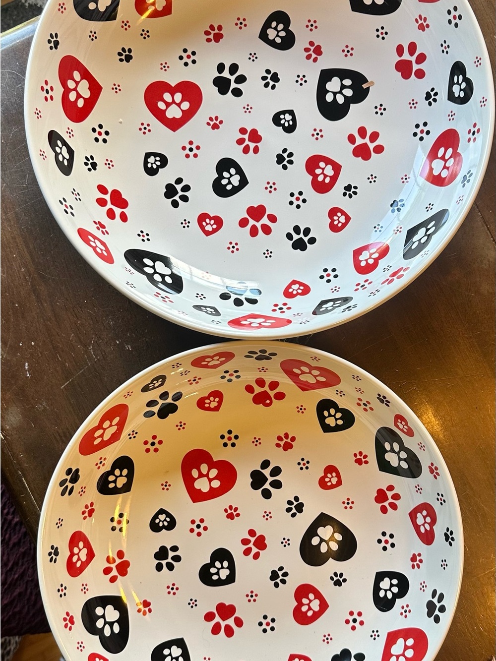 Temp-rations Pawfetti(pattern name) 3-qt $ 4-qt shallow bowl set